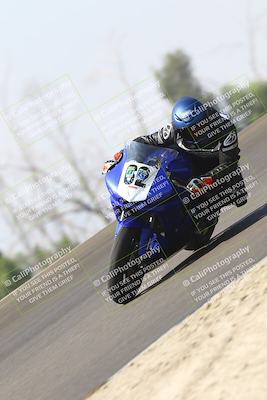 media/Sep-20-2025-TrackDaz (Sat) [[27f0cde673]]/B Group/1120am (Turn 2)/